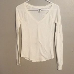 5 for $25** PINK Cream v-neck thermal